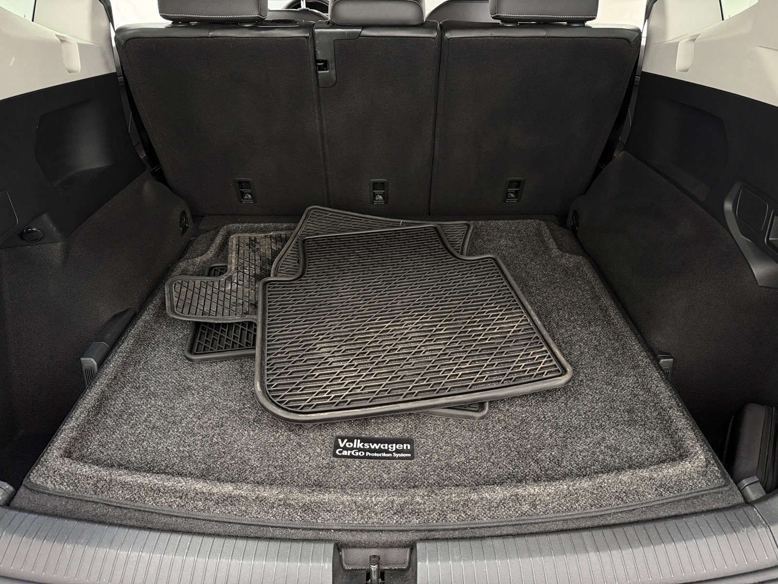 Thumbnail: 2022 Volkswagen Tiguan - 7