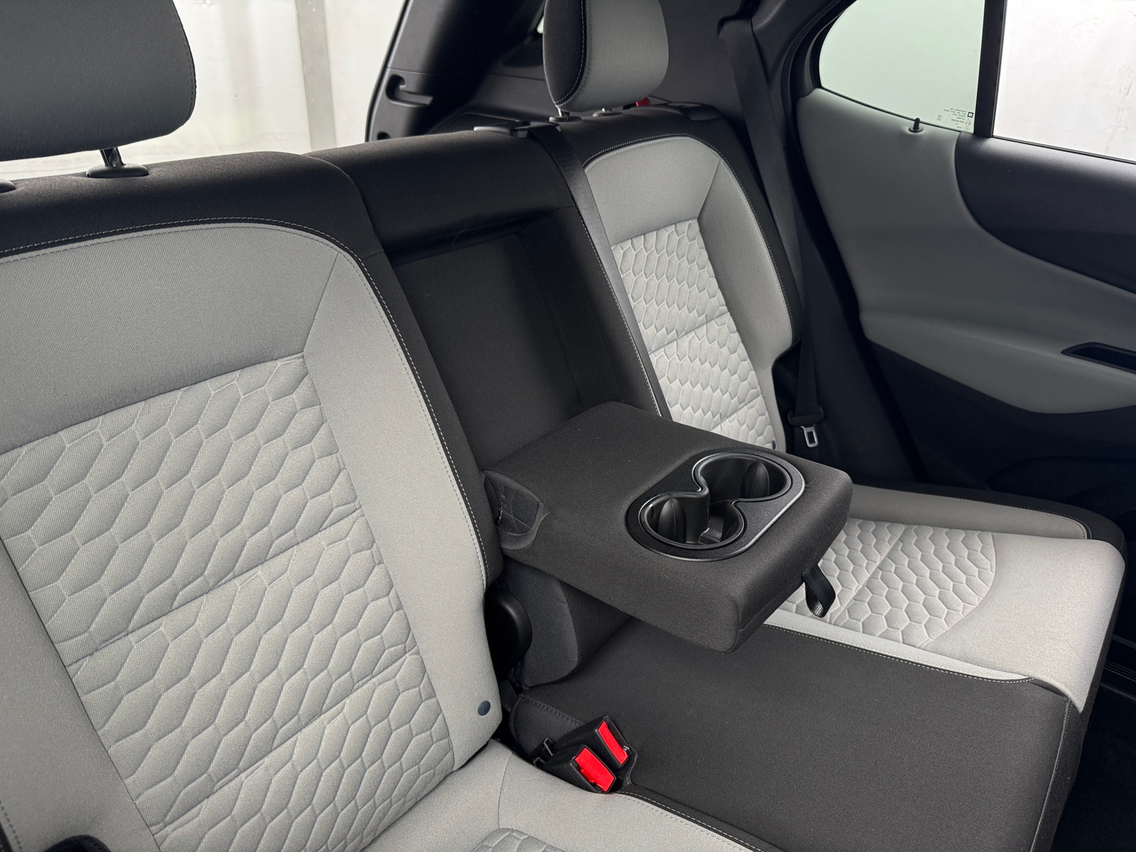 Thumbnail: 2020 Chevrolet Equinox - 6