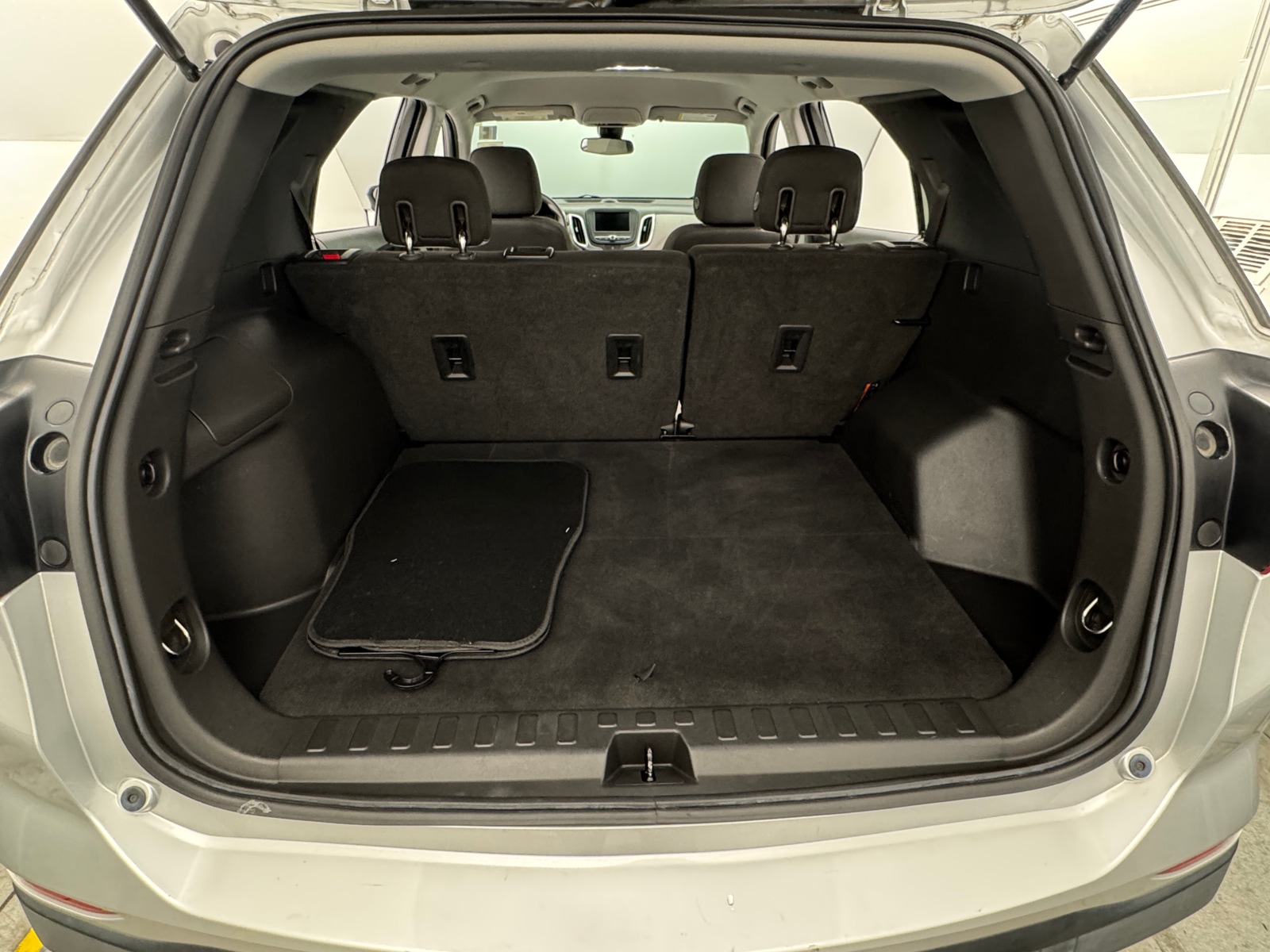 Thumbnail: 2020 Chevrolet Equinox - 7