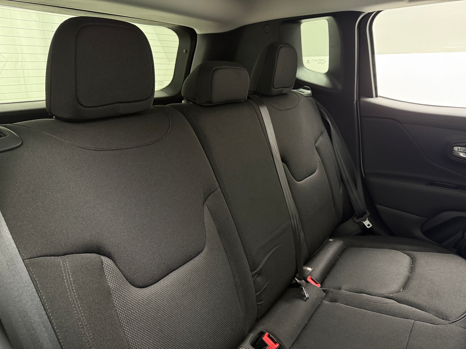 Thumbnail: 2023 Jeep Renegade - 6