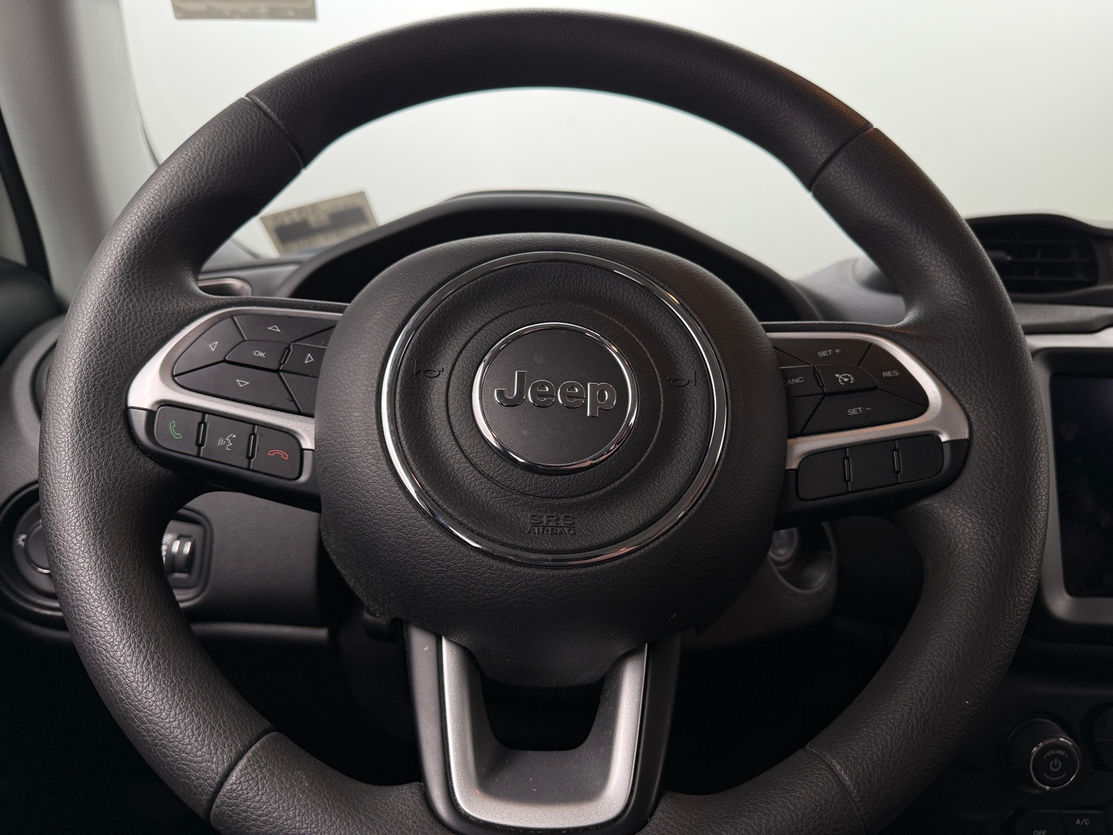 Thumbnail: 2023 Jeep Renegade - 5