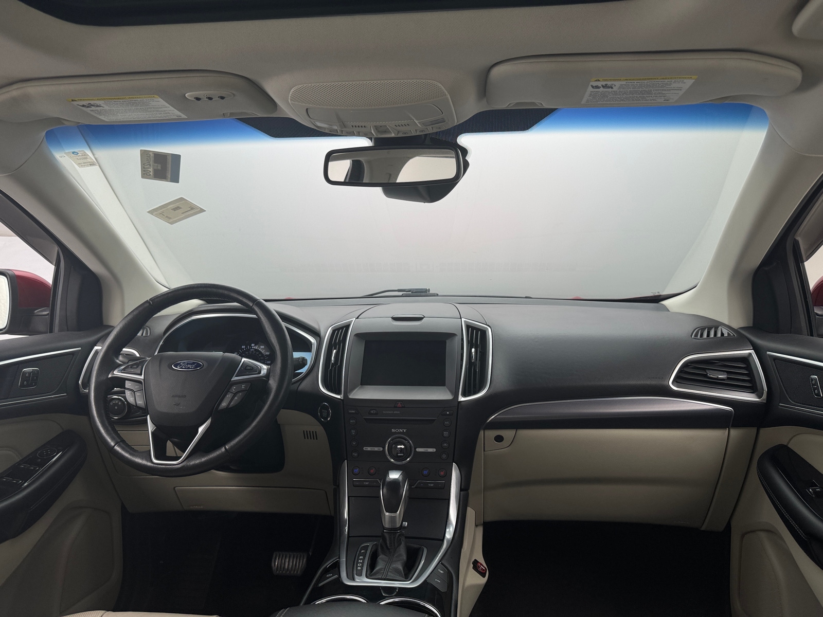 Thumbnail: 2016 Ford Edge - 2