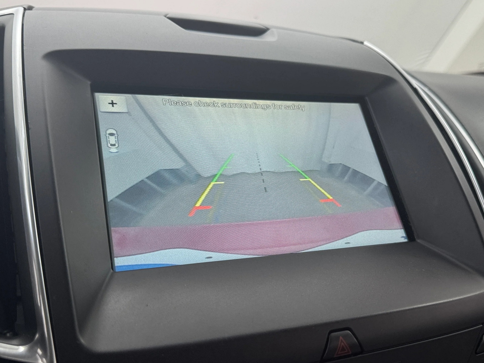 Thumbnail: 2016 Ford Edge - 3