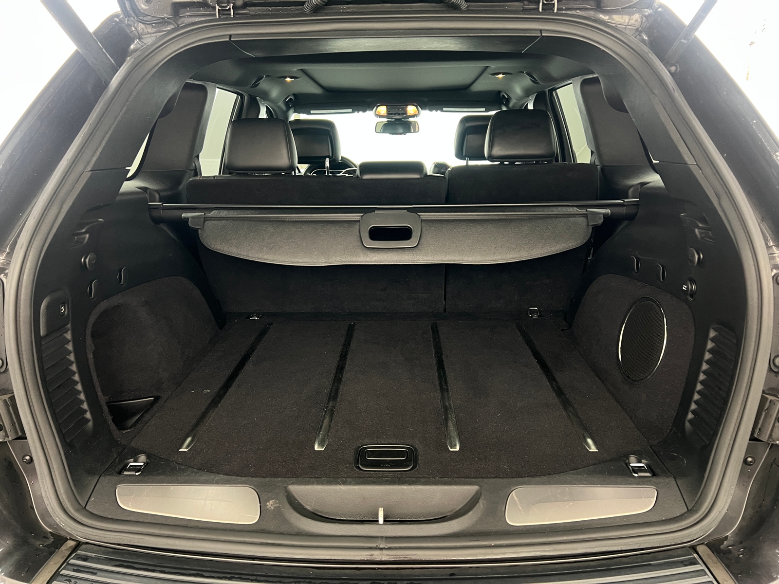 Thumbnail: 2016 Jeep Grand Cherokee - 6