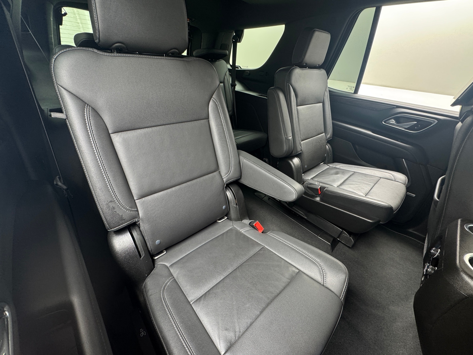 Thumbnail: 2021 Chevrolet Tahoe - 5