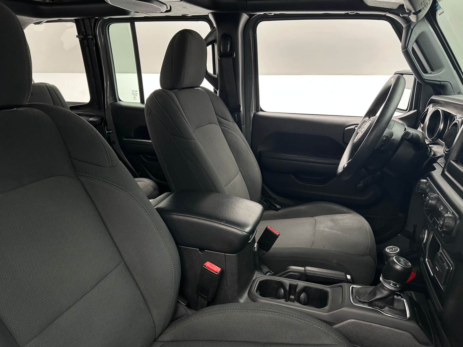 Thumbnail: 2022 Jeep Wrangler - 2