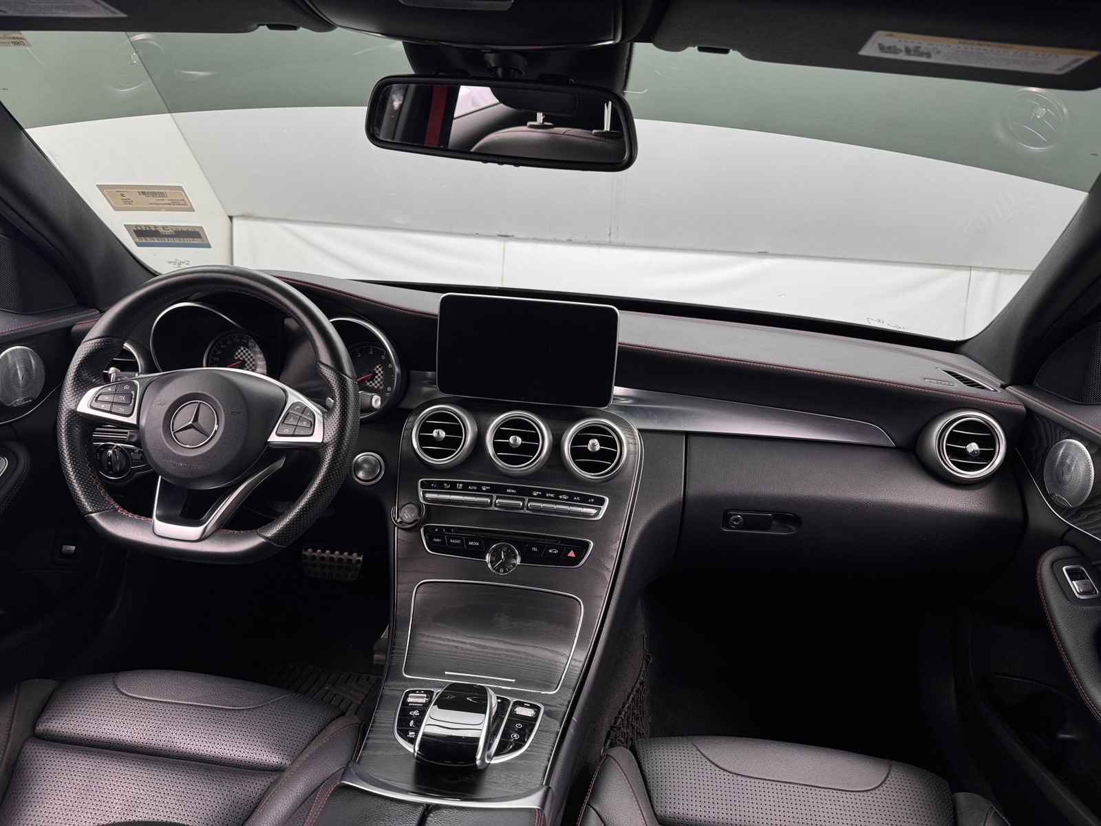 Thumbnail: 2016 Mercedes-Benz C-Class - 2