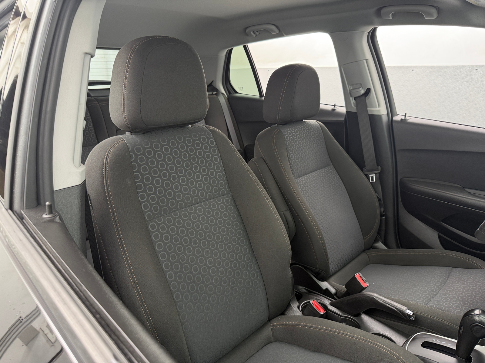 Thumbnail: 2020 Chevrolet Trax - 2