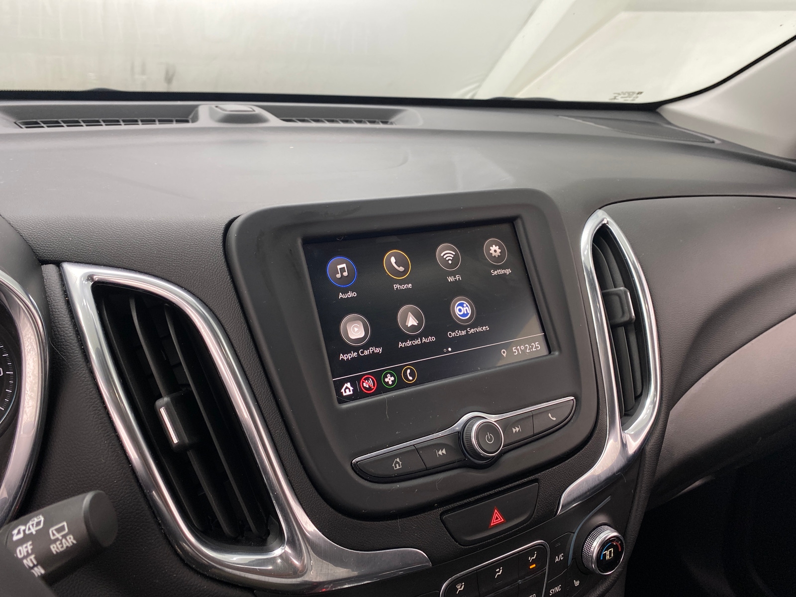 Thumbnail: 2021 Chevrolet Equinox - 4