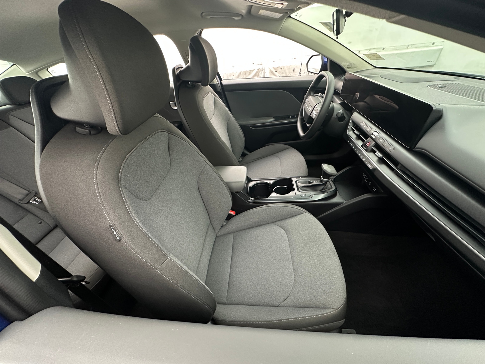 Thumbnail: 2025 Kia K4 - 2