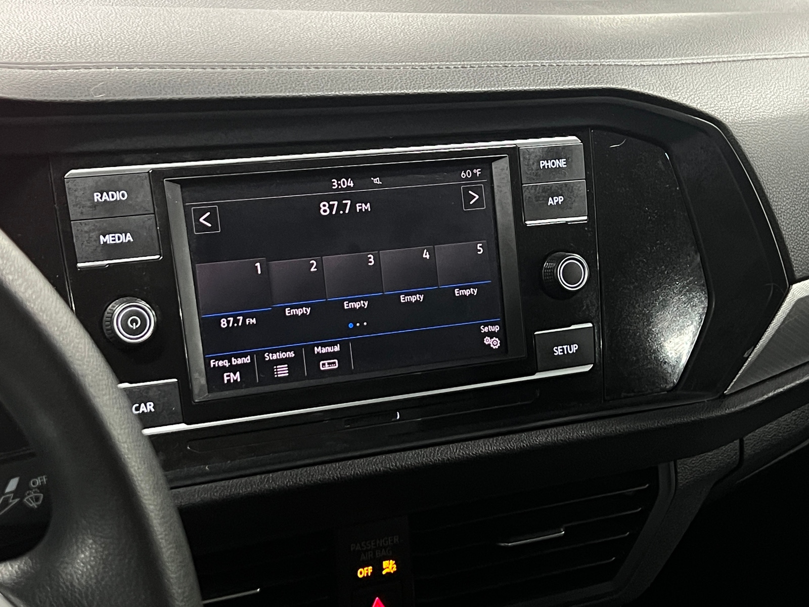 Thumbnail: 2019 Volkswagen Jetta - 4