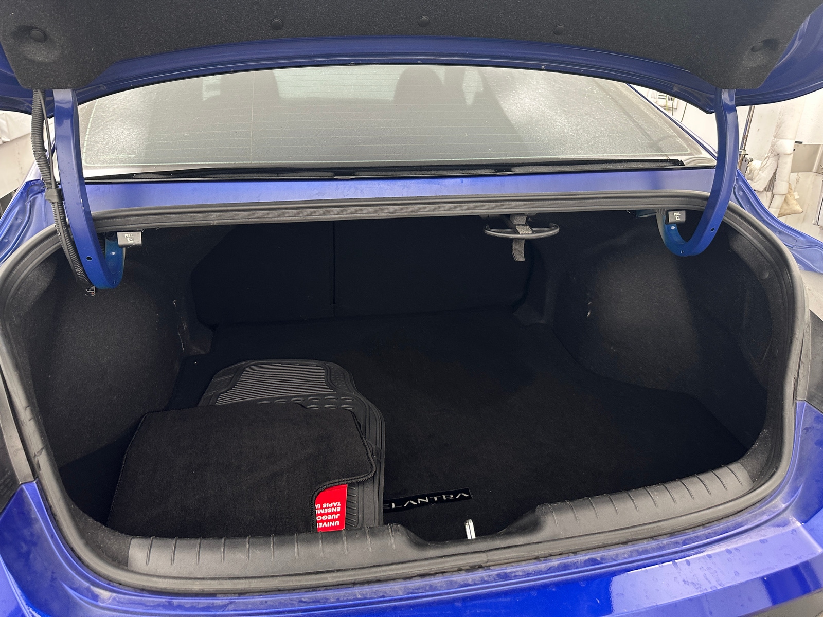 Thumbnail: 2024 Hyundai Elantra - 7