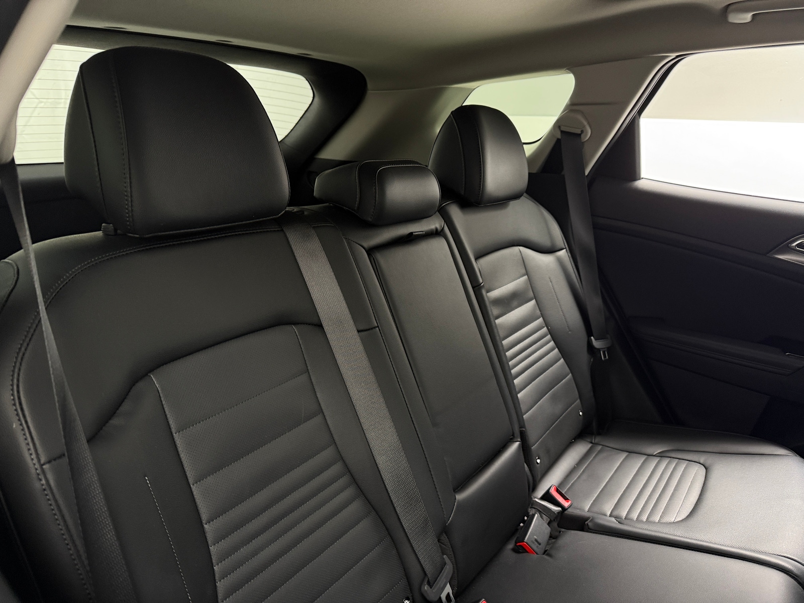 Thumbnail: 2024 Kia Sportage - 5