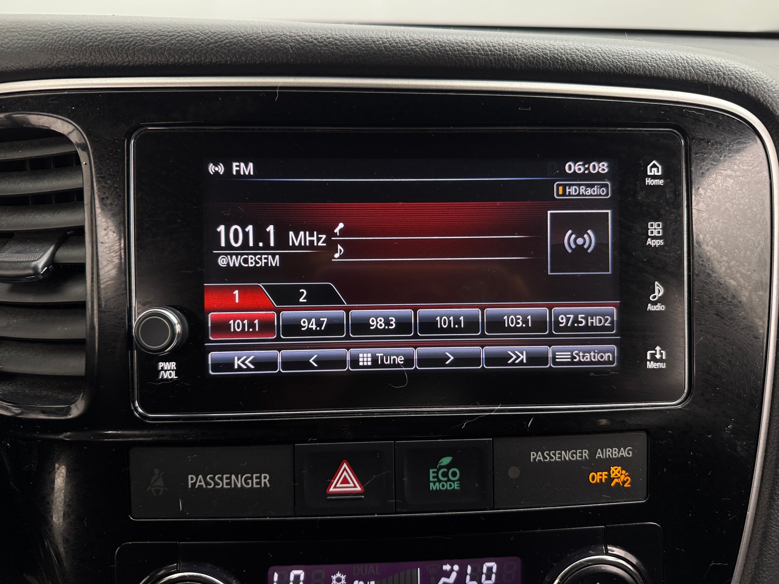 Thumbnail: 2018 Mitsubishi Outlander - 4