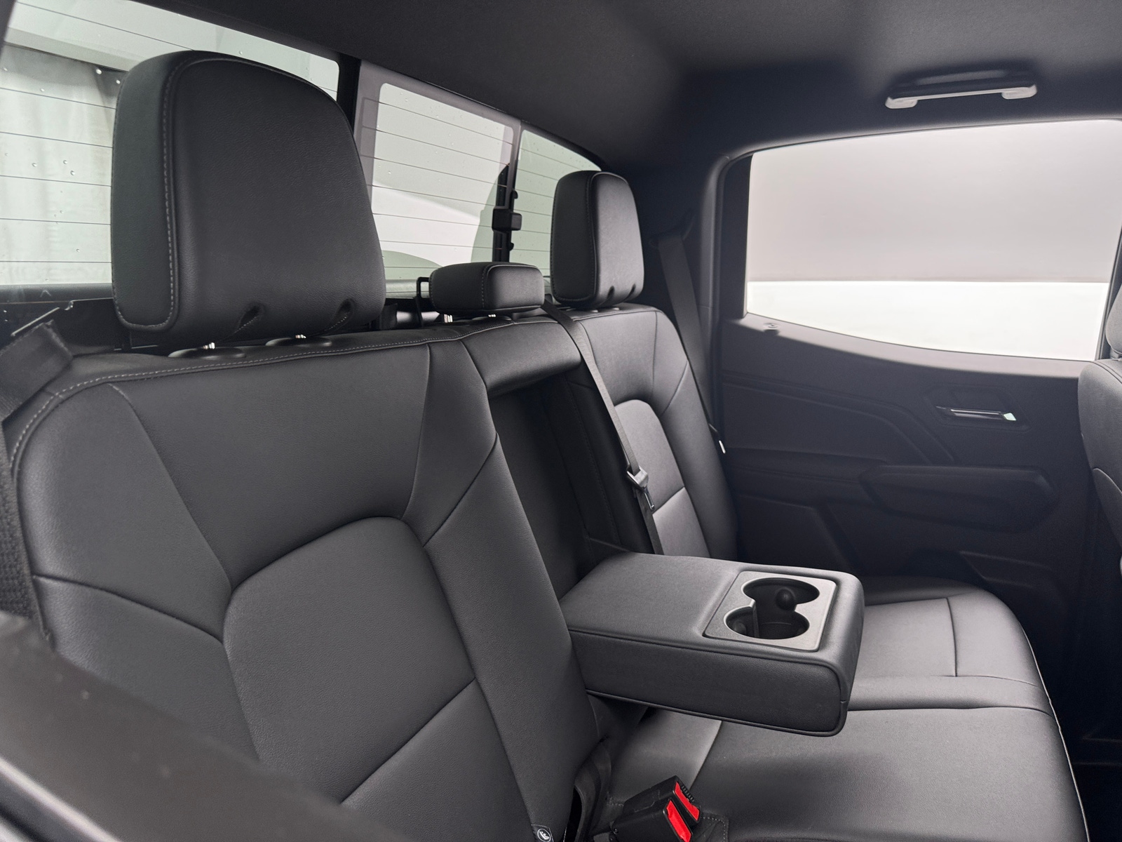 Thumbnail: 2024 Chevrolet Colorado - 6