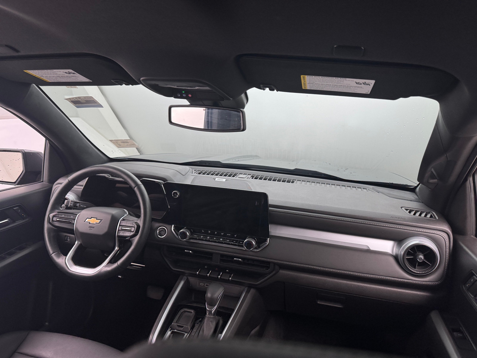 Thumbnail: 2024 Chevrolet Colorado - 3