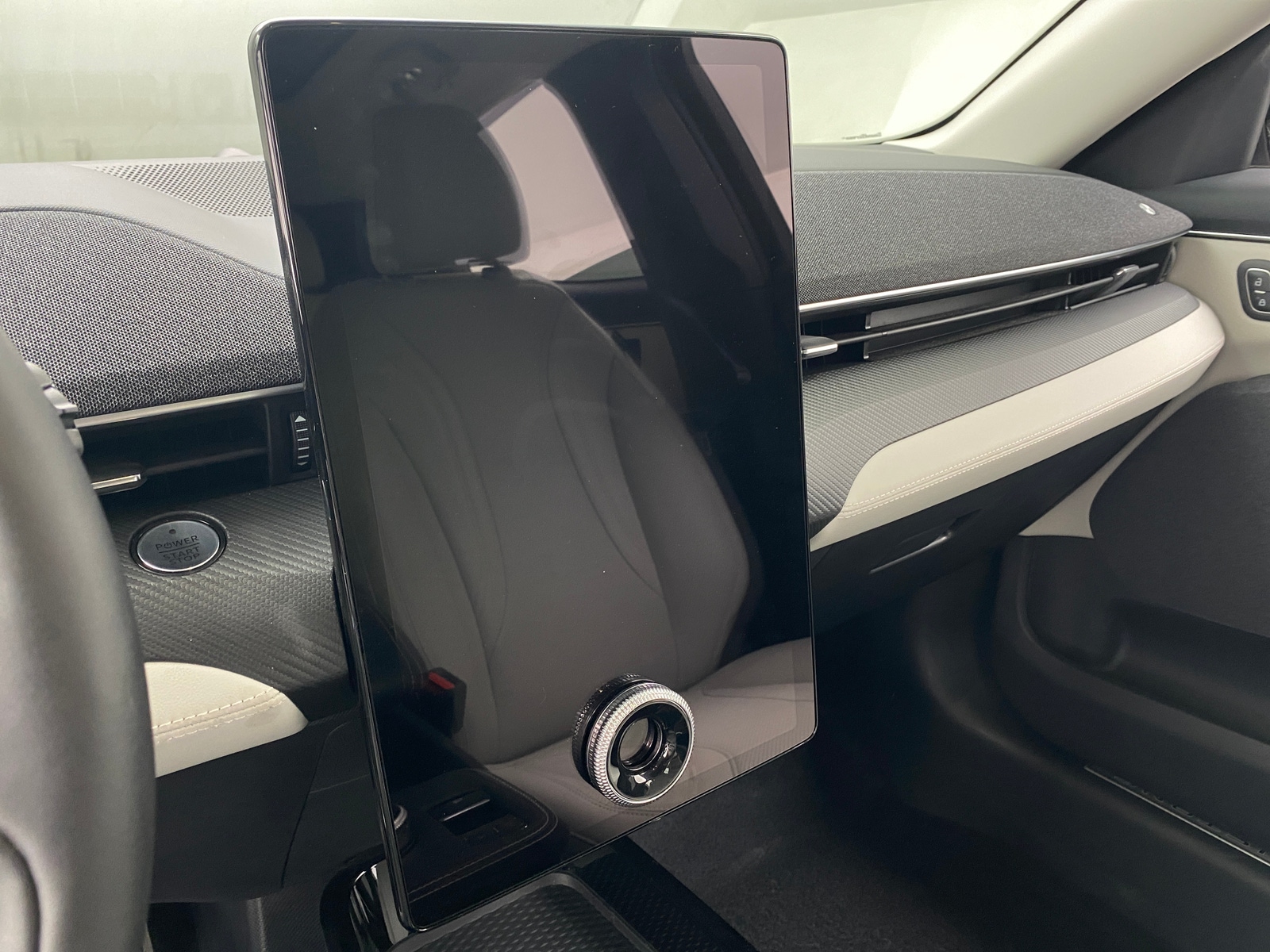 Thumbnail: 2021 Ford Mustang Mach-E - 3