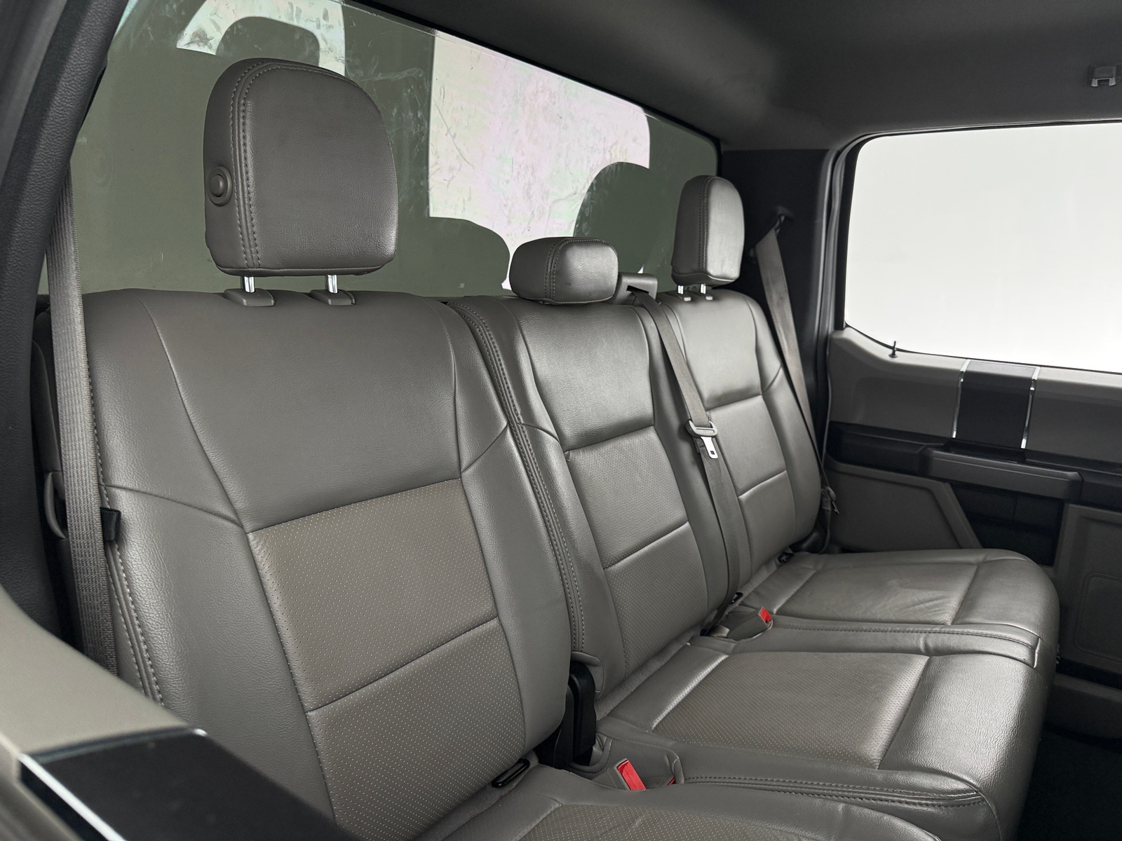 Thumbnail: 2018 Ford Econoline - 6