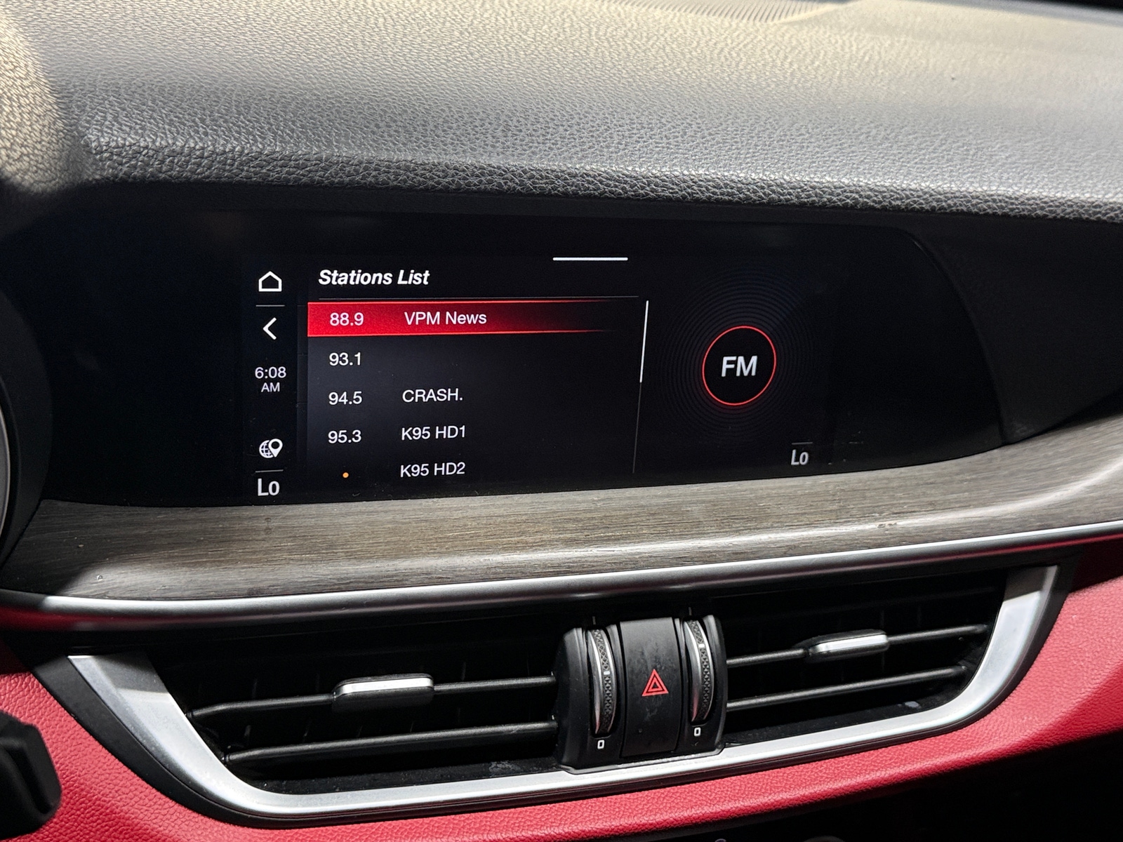 Thumbnail: 2021 Alfa Romeo Stelvio - 3