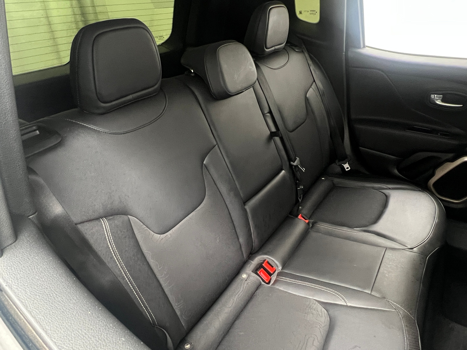 Thumbnail: 2017 Jeep Renegade - 6