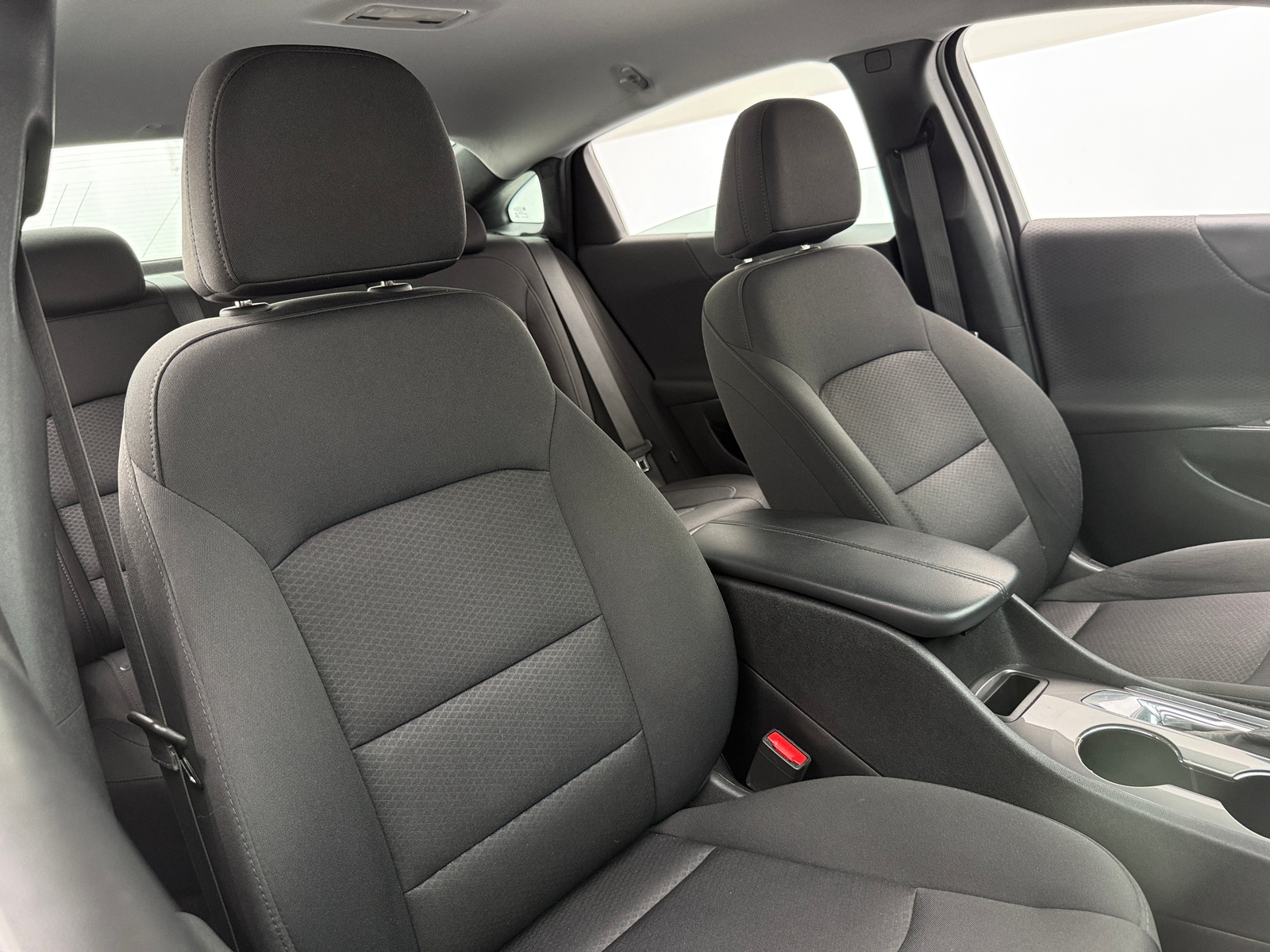 Thumbnail: 2020 Chevrolet Malibu - 2