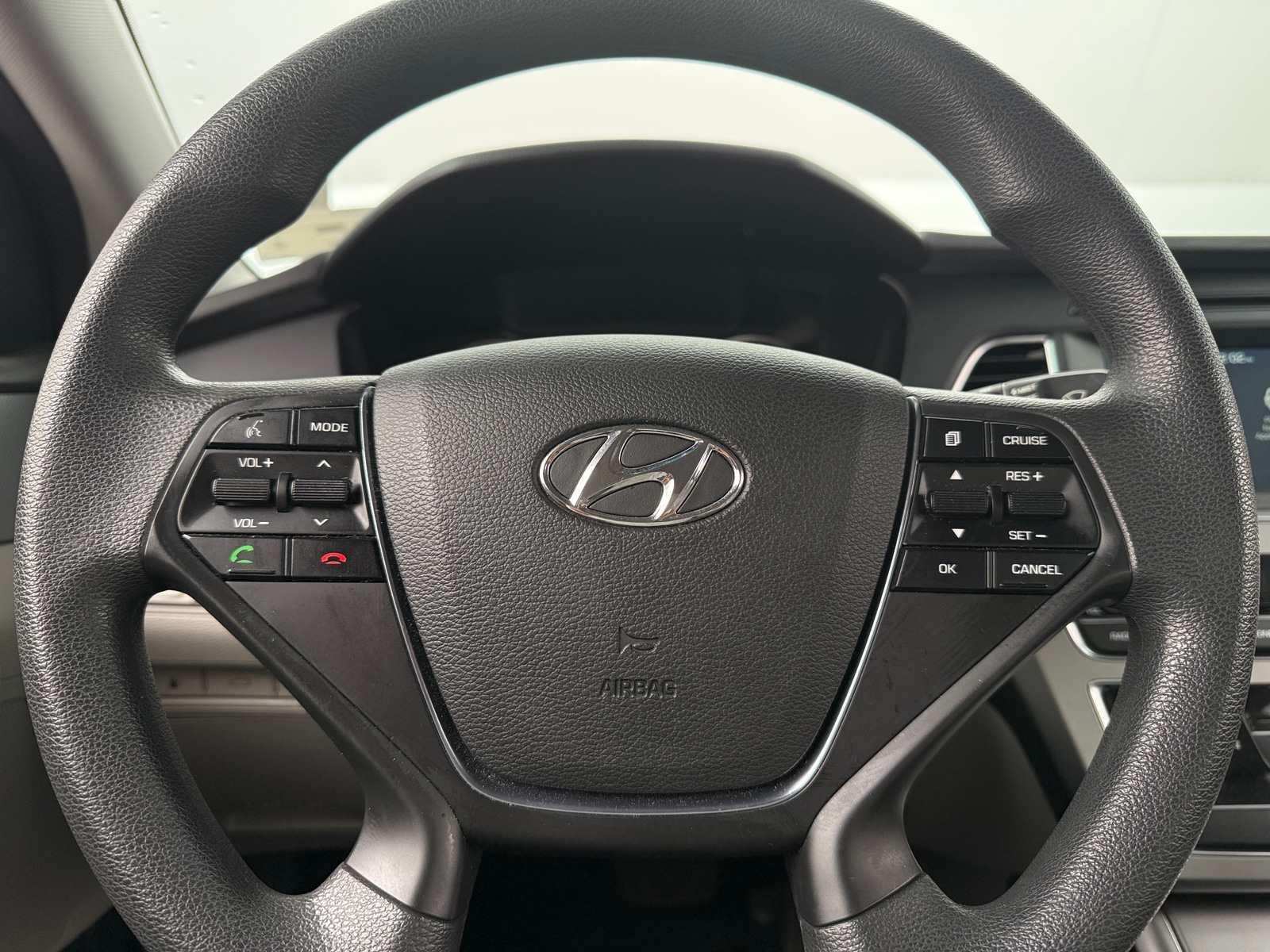 Thumbnail: 2017 Hyundai Sonata - 5