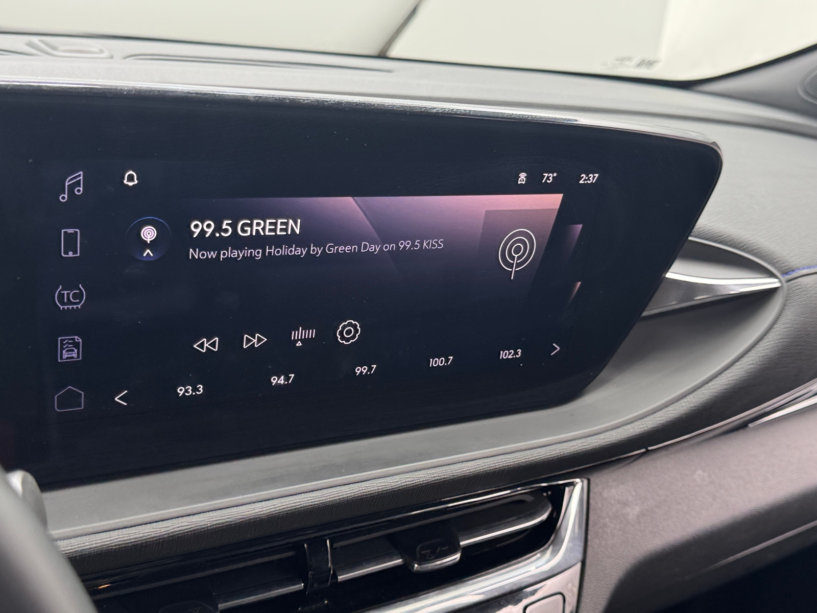 Thumbnail: 2025 Buick Envista - 3