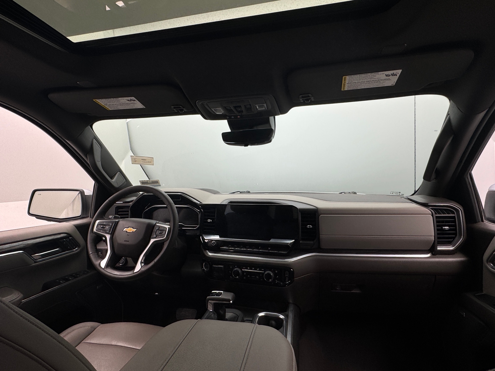 Thumbnail: 2024 Chevrolet Silverado 1500 - 2