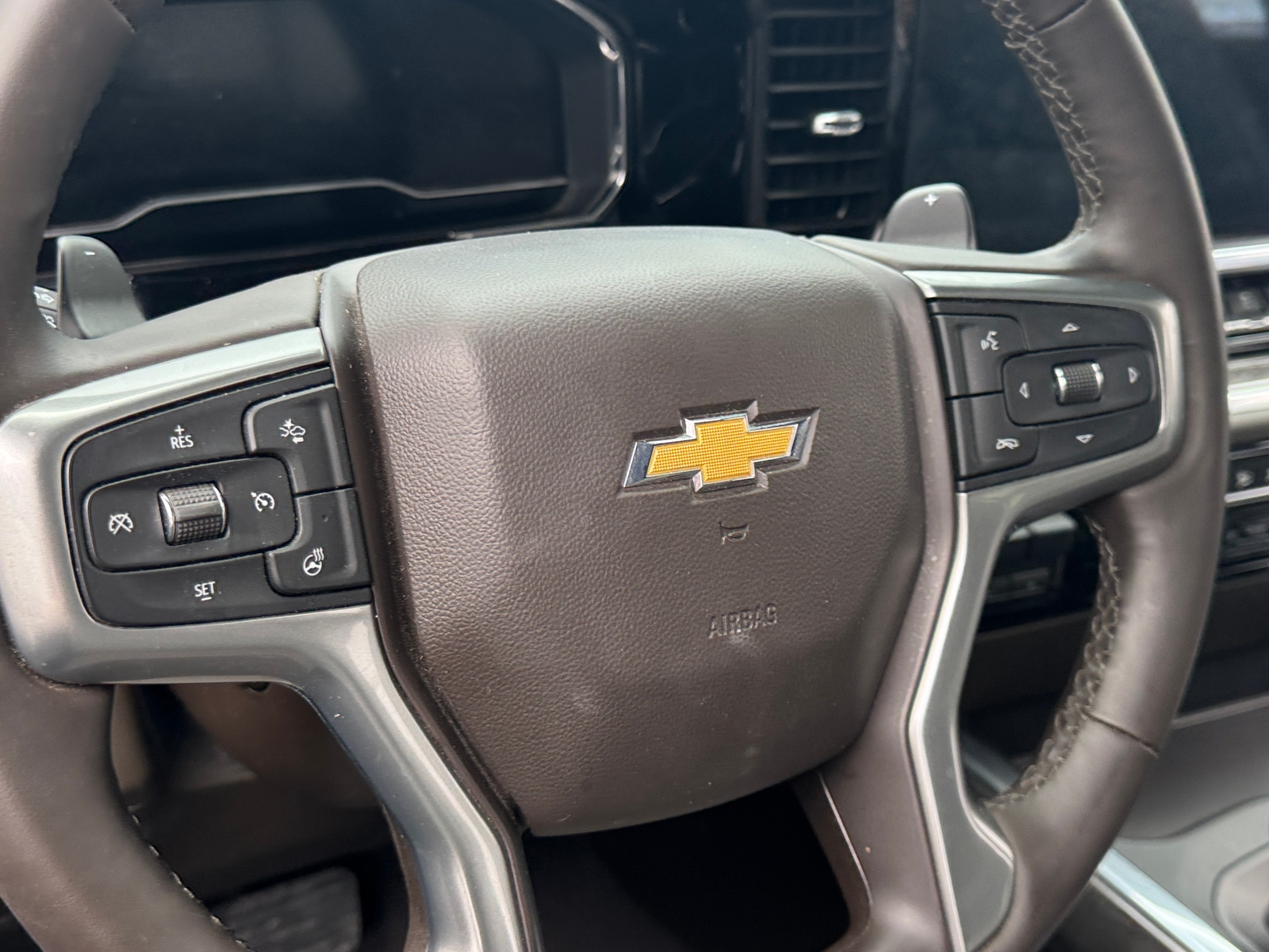 Thumbnail: 2024 Chevrolet Silverado 1500 - 4