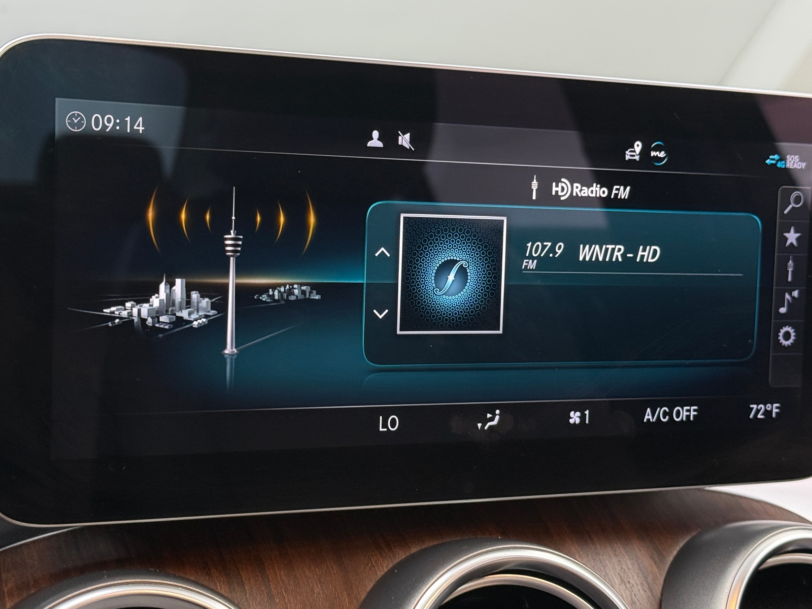 Thumbnail: 2021 Mercedes-Benz C-Class - 3