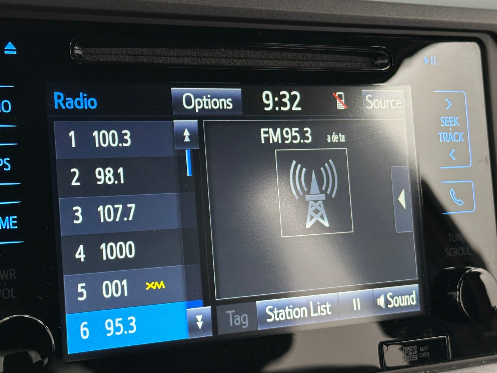 Thumbnail: 2019 Toyota Tacoma - 4