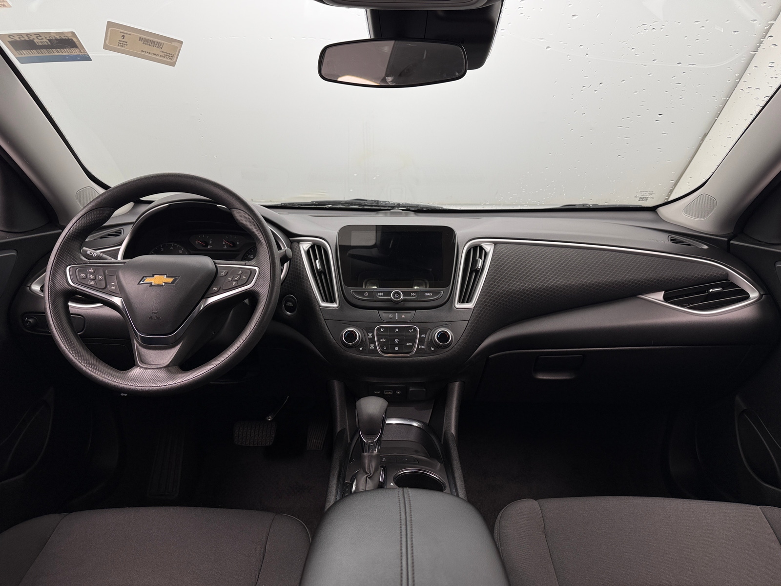 Thumbnail: 2024 Chevrolet Malibu - 3