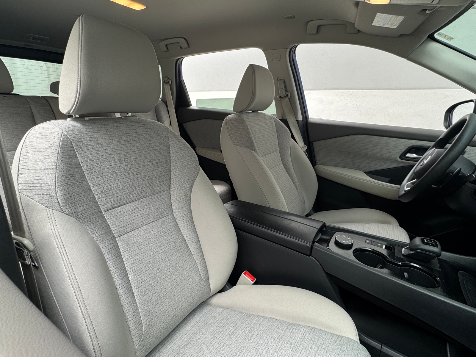 Thumbnail: 2022 Nissan Rogue - 2