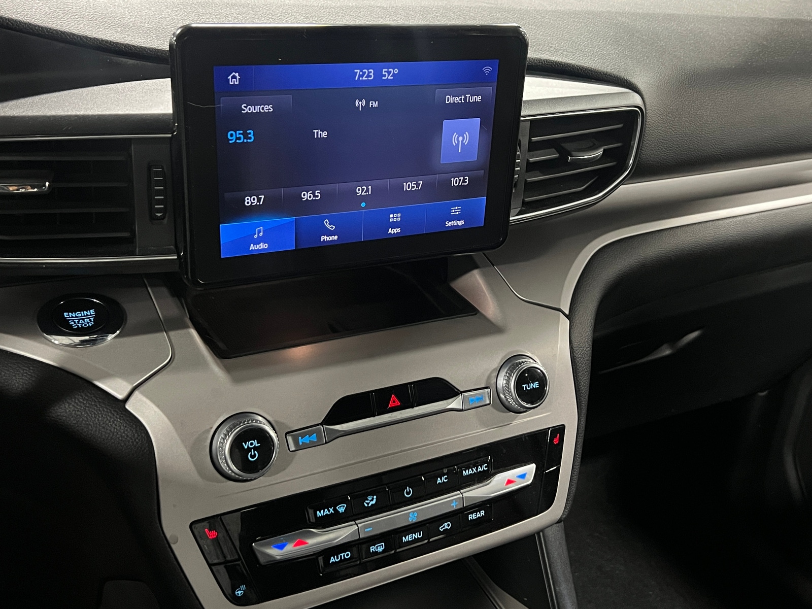 Thumbnail: 2023 Ford Explorer - 4