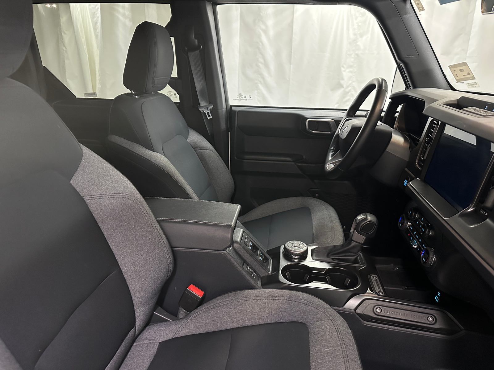 Thumbnail: 2025 Ford Bronco - 2