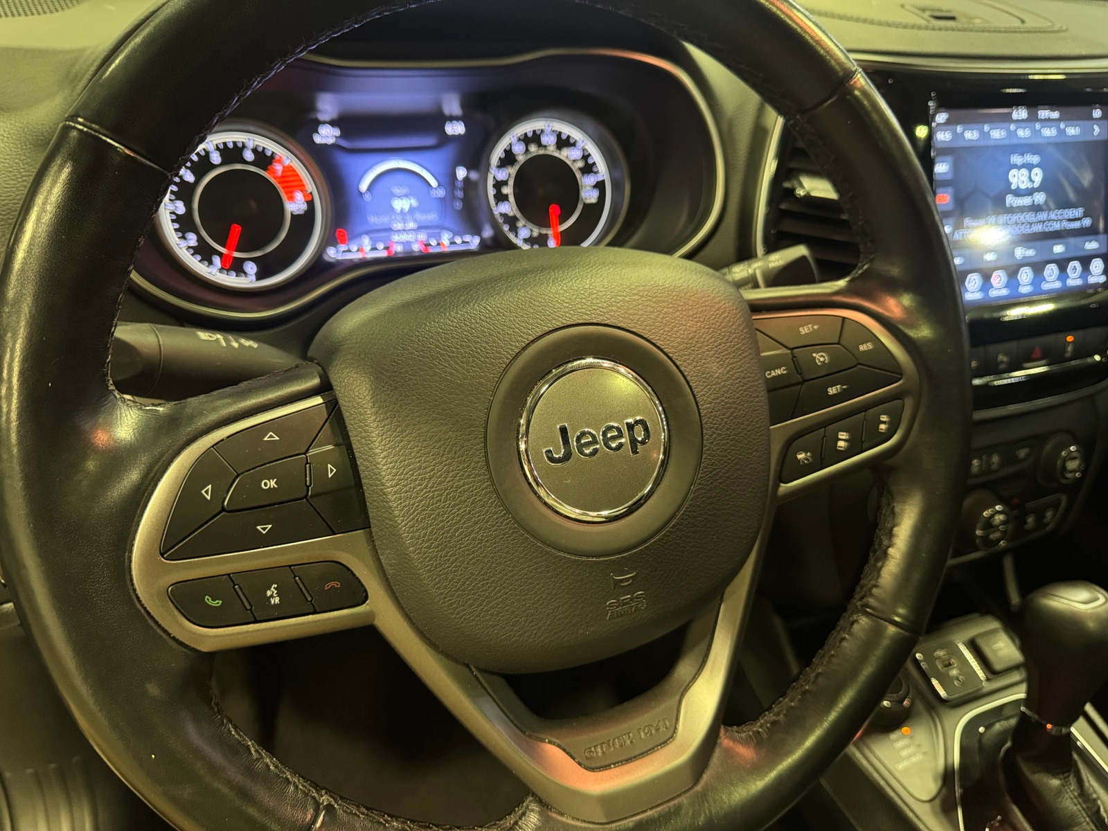 Thumbnail: 2021 Jeep Cherokee - 4