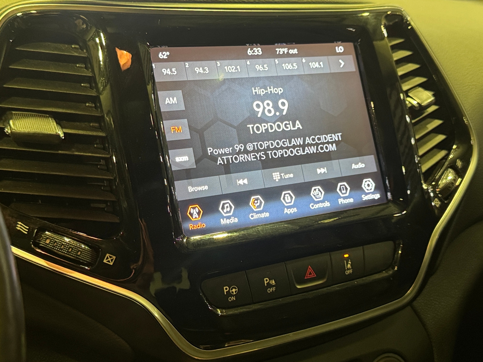 Thumbnail: 2021 Jeep Cherokee - 3