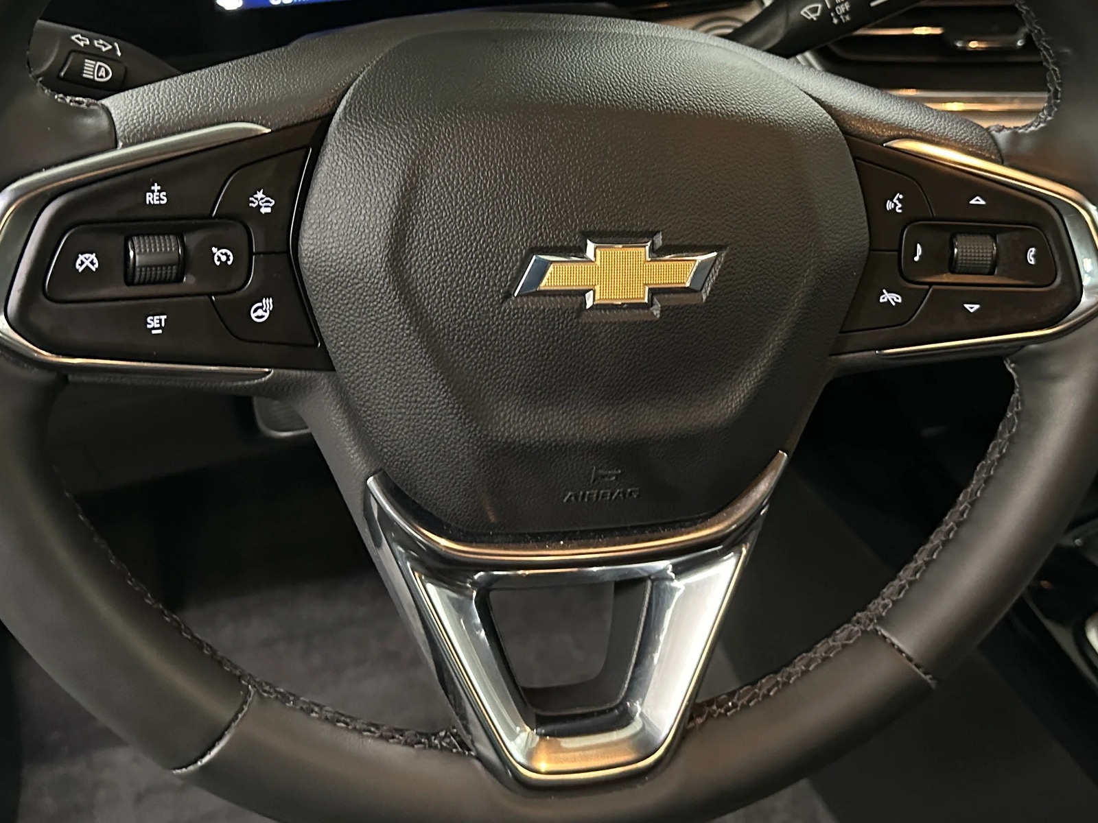 Thumbnail: 2025 Chevrolet Trax - 5