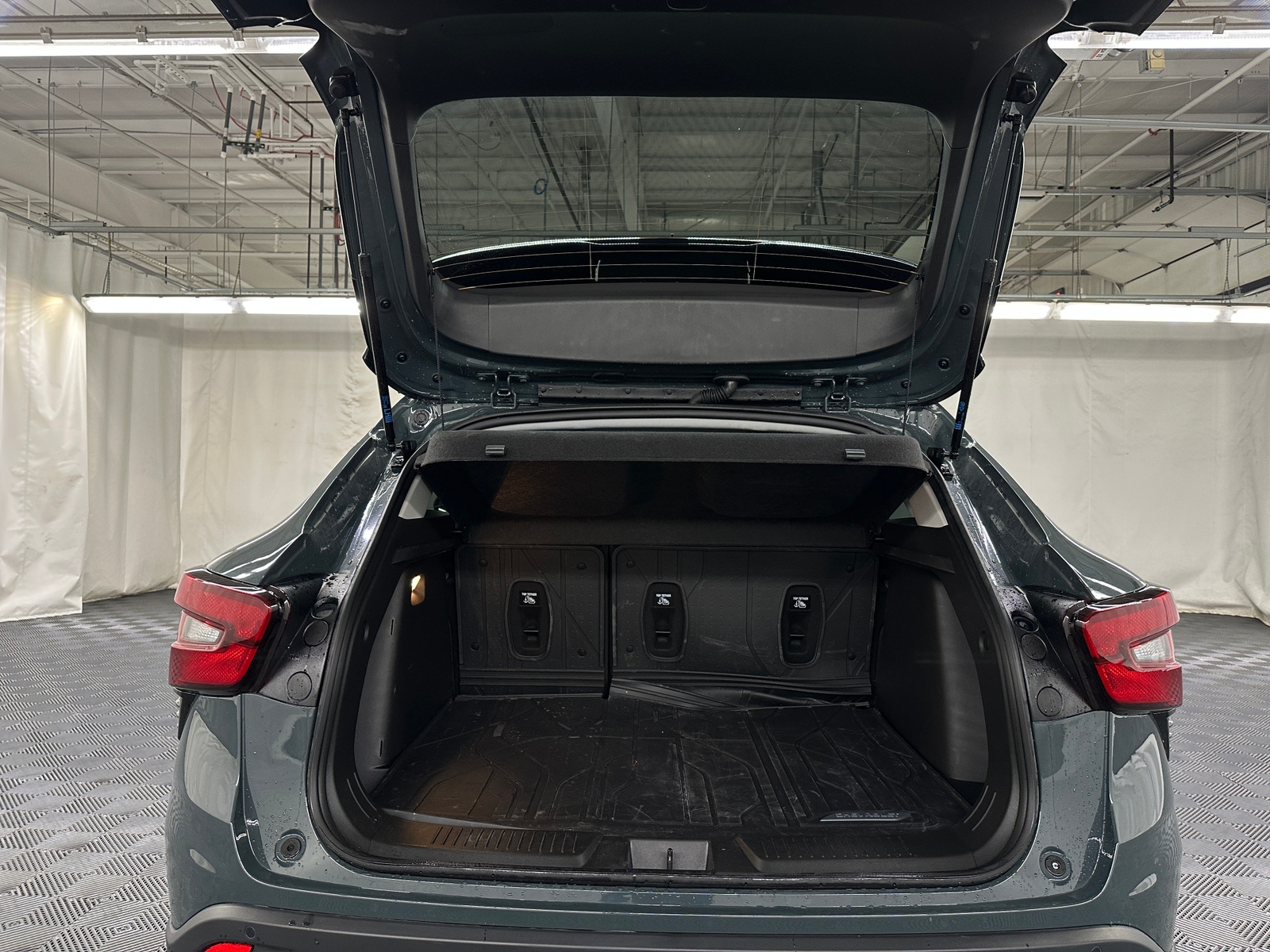 Thumbnail: 2025 Chevrolet Trax - 7