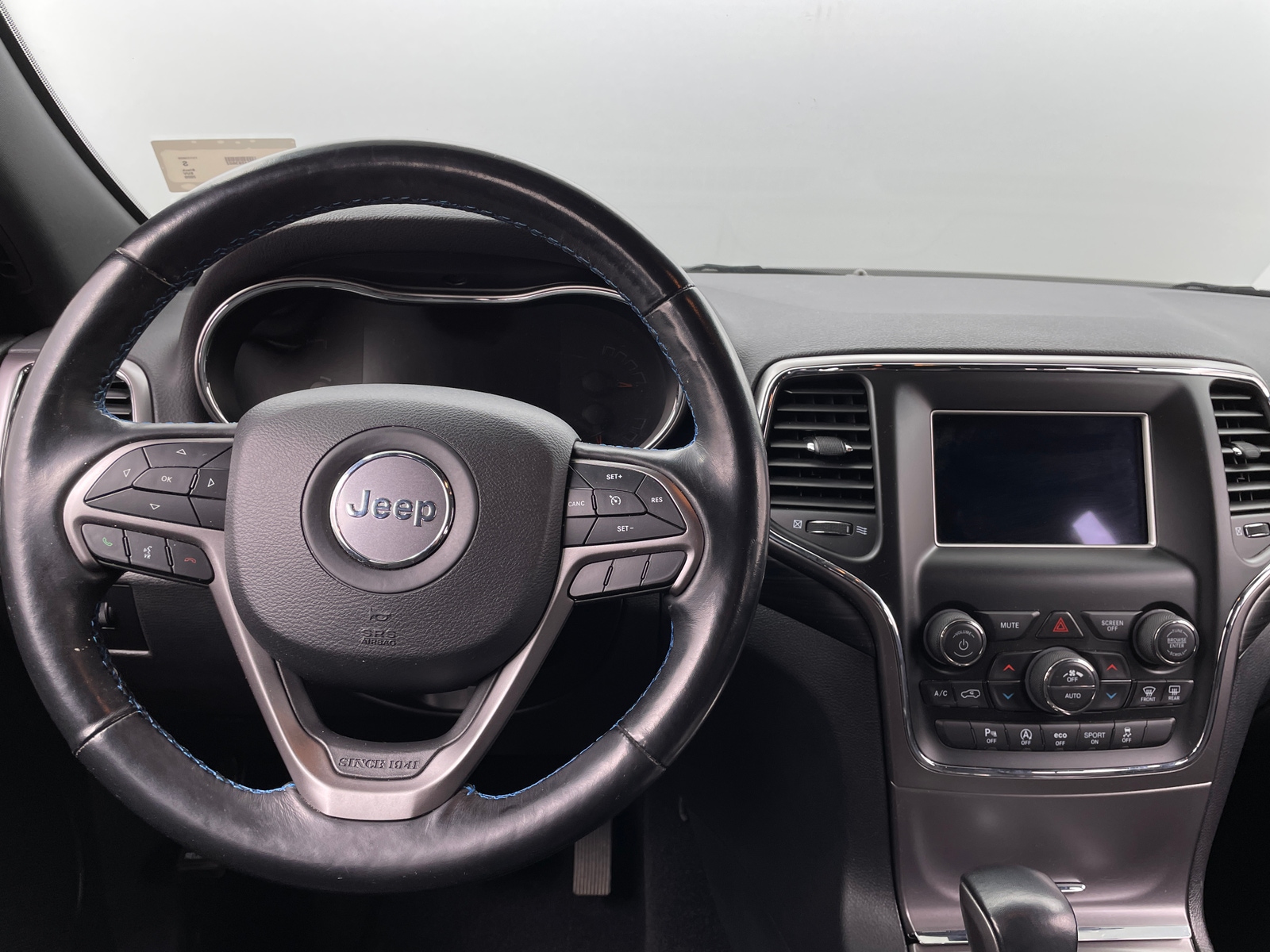 Thumbnail: 2020 Jeep Grand Cherokee - 5