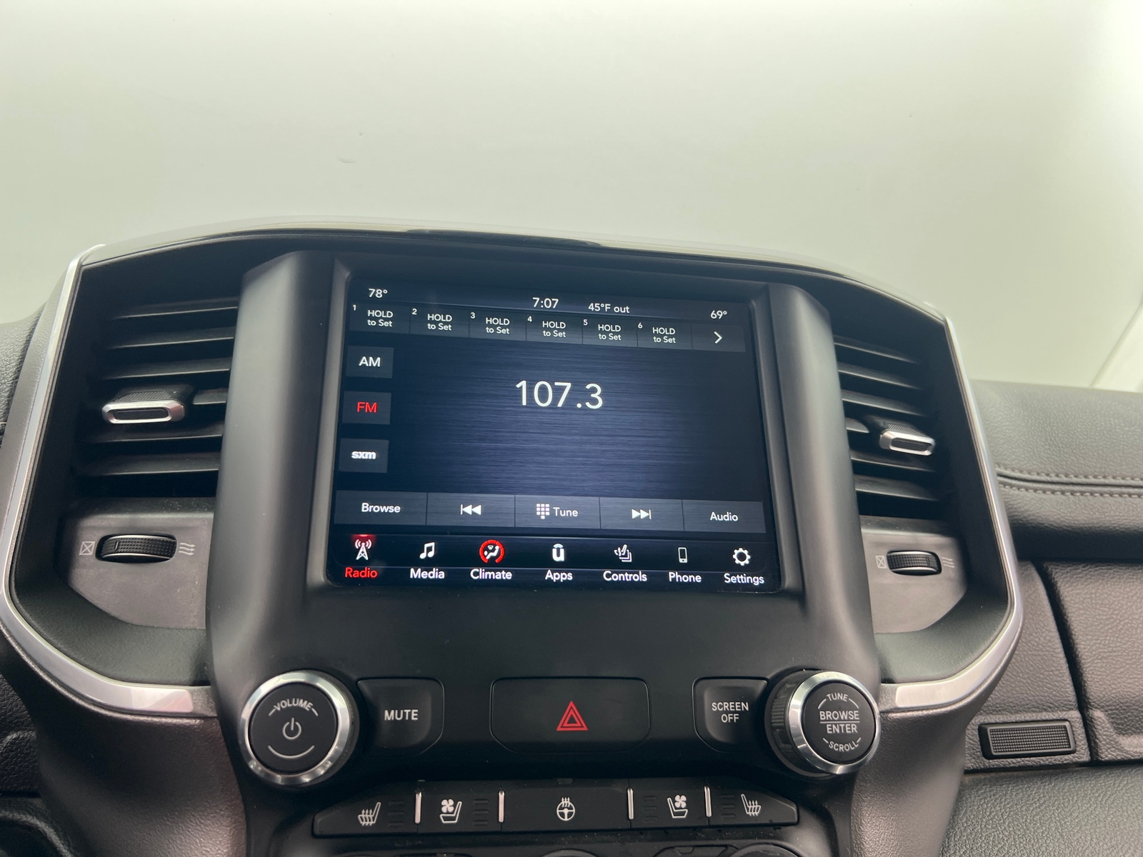 Thumbnail: 2020 RAM 1500 - 3