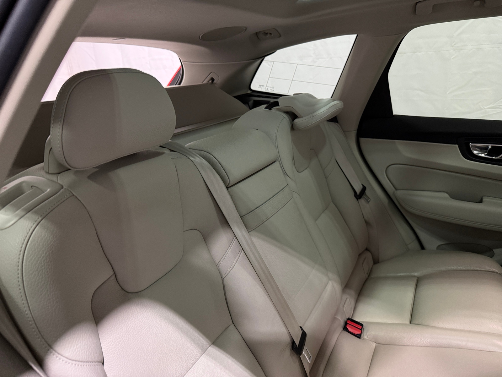 Thumbnail: 2019 Volvo XC60 - 5