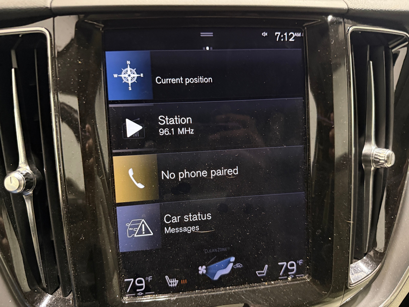 Thumbnail: 2019 Volvo XC60 - 3