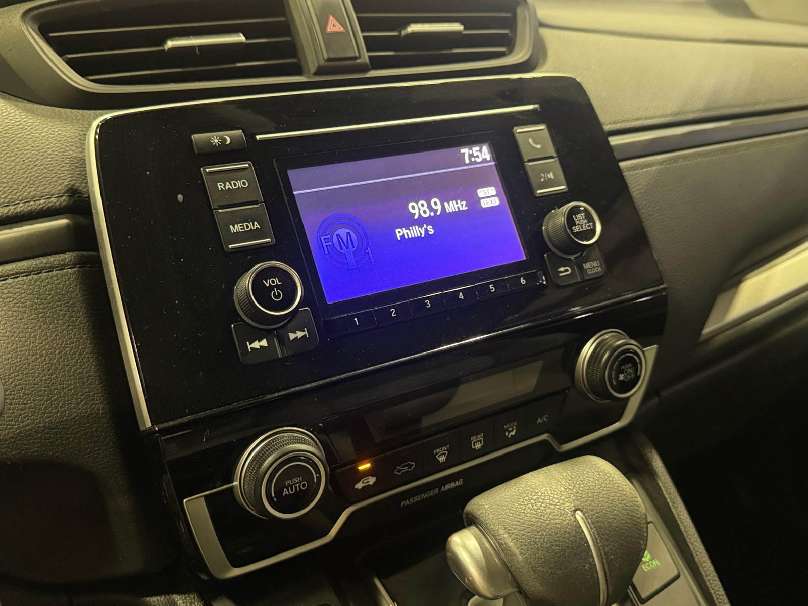 Thumbnail: 2018 Honda CR-V - 4