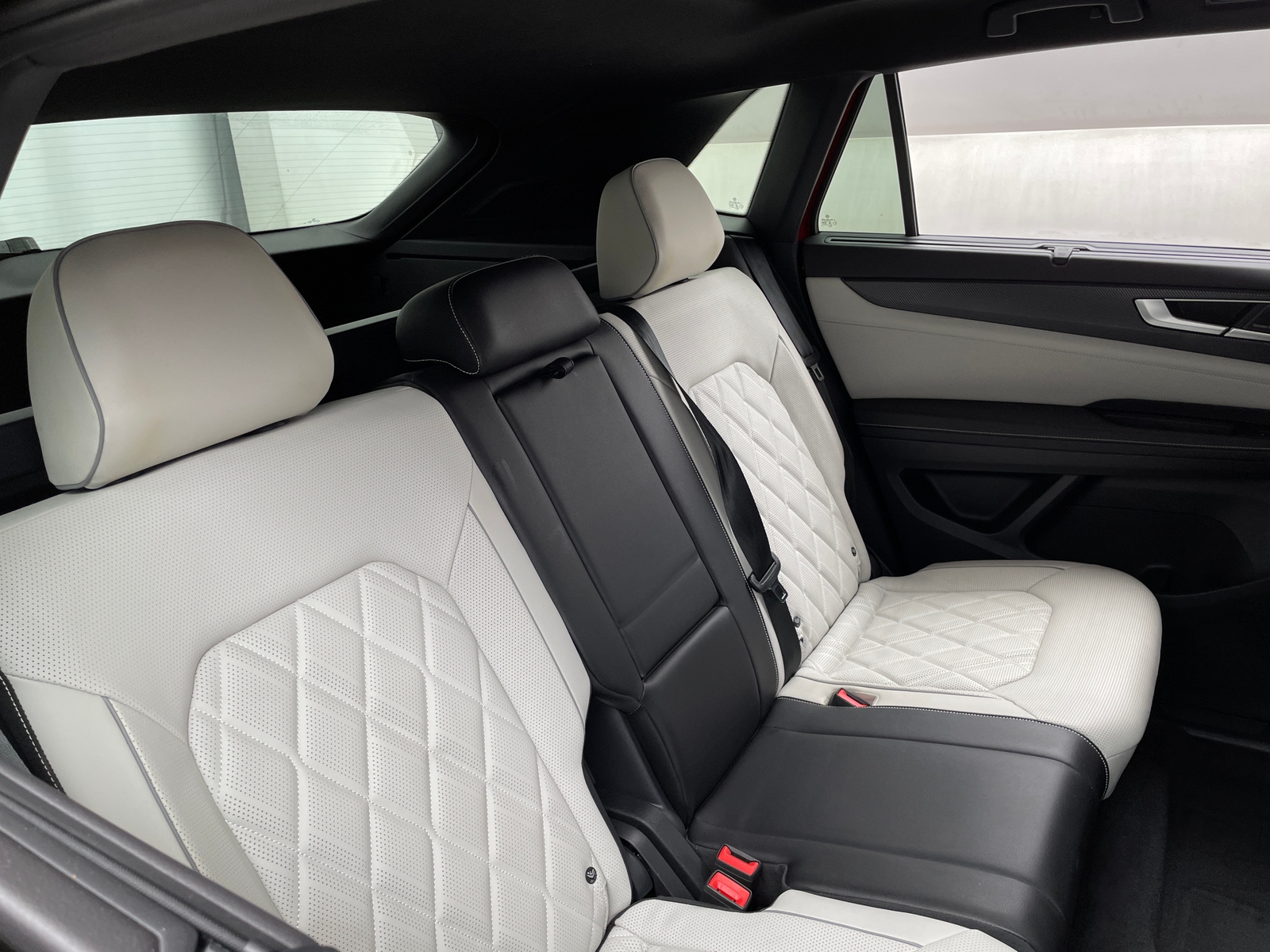 Thumbnail: 2024 Volkswagen Atlas - 5