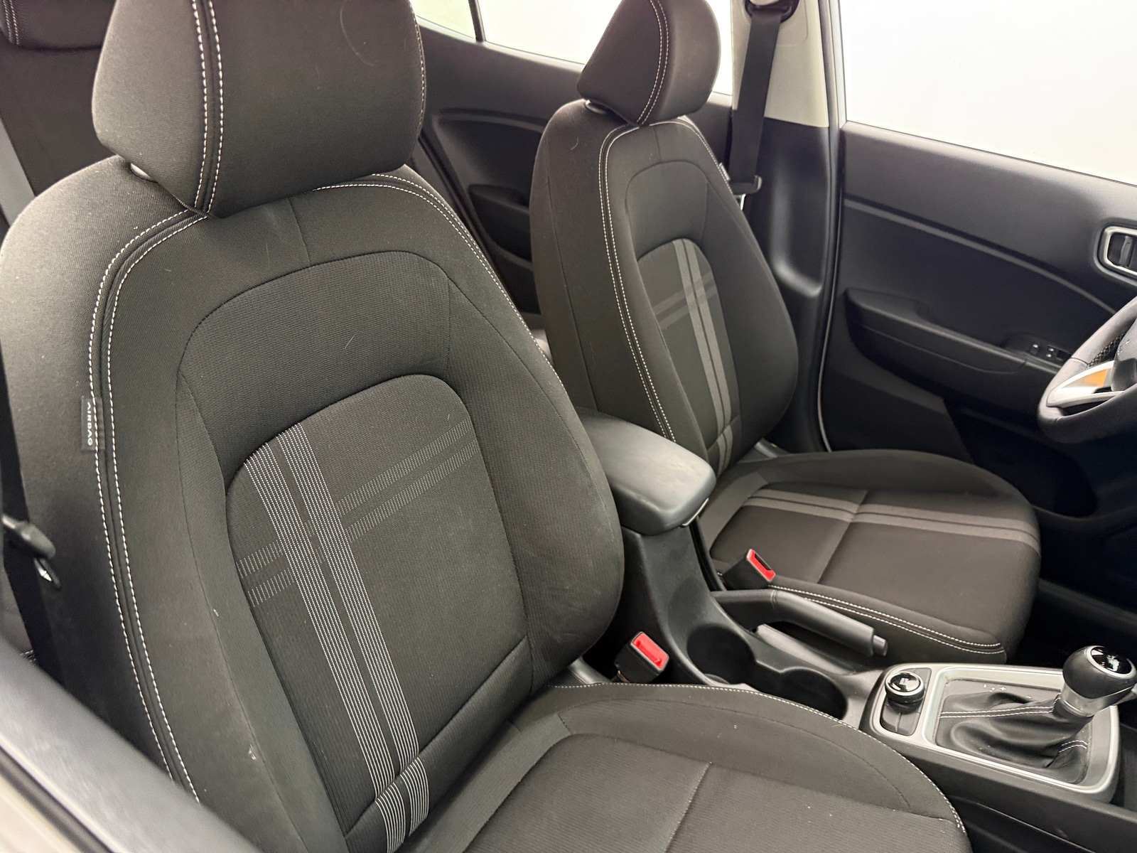 Thumbnail: 2022 Hyundai Venue - 2