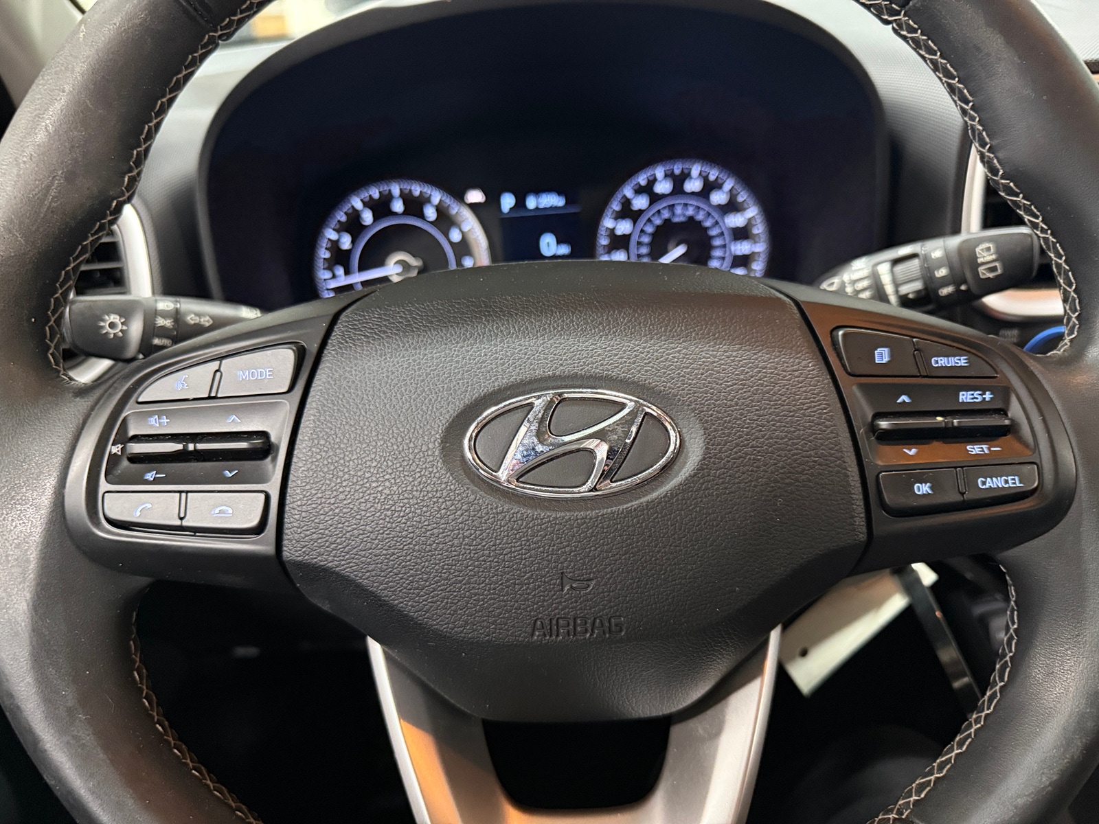 Thumbnail: 2022 Hyundai Venue - 5