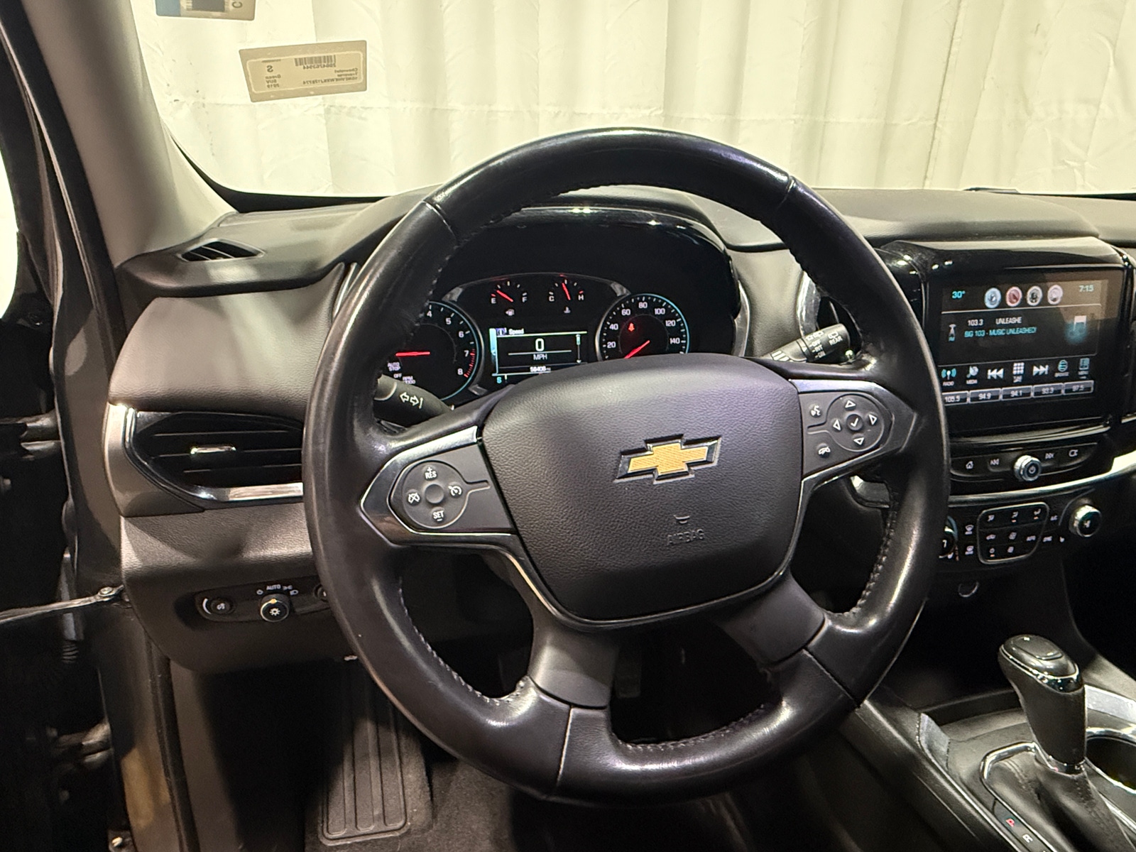 Thumbnail: 2019 Chevrolet Traverse - 4