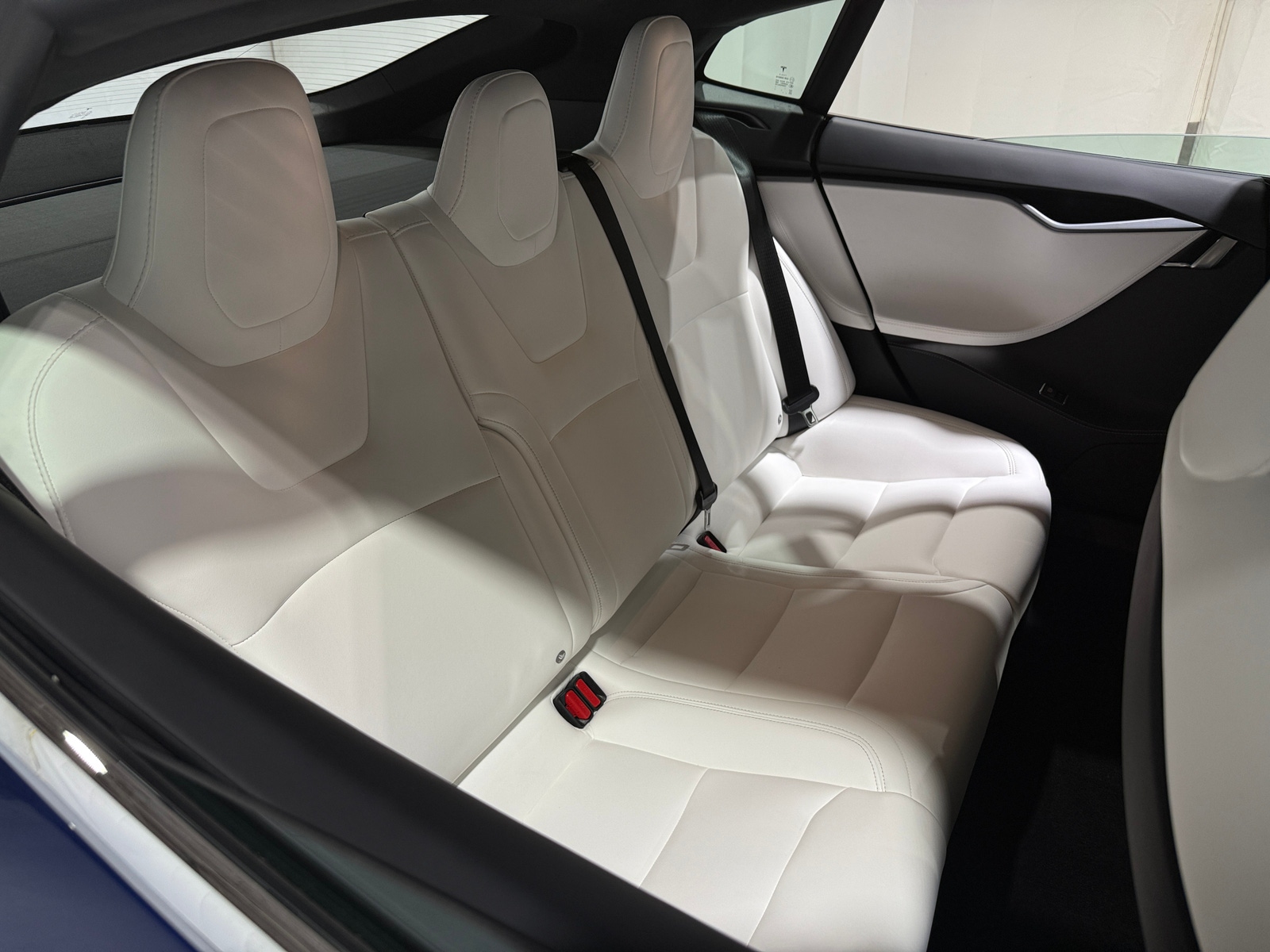 Thumbnail: 2020 Tesla Model S - 5