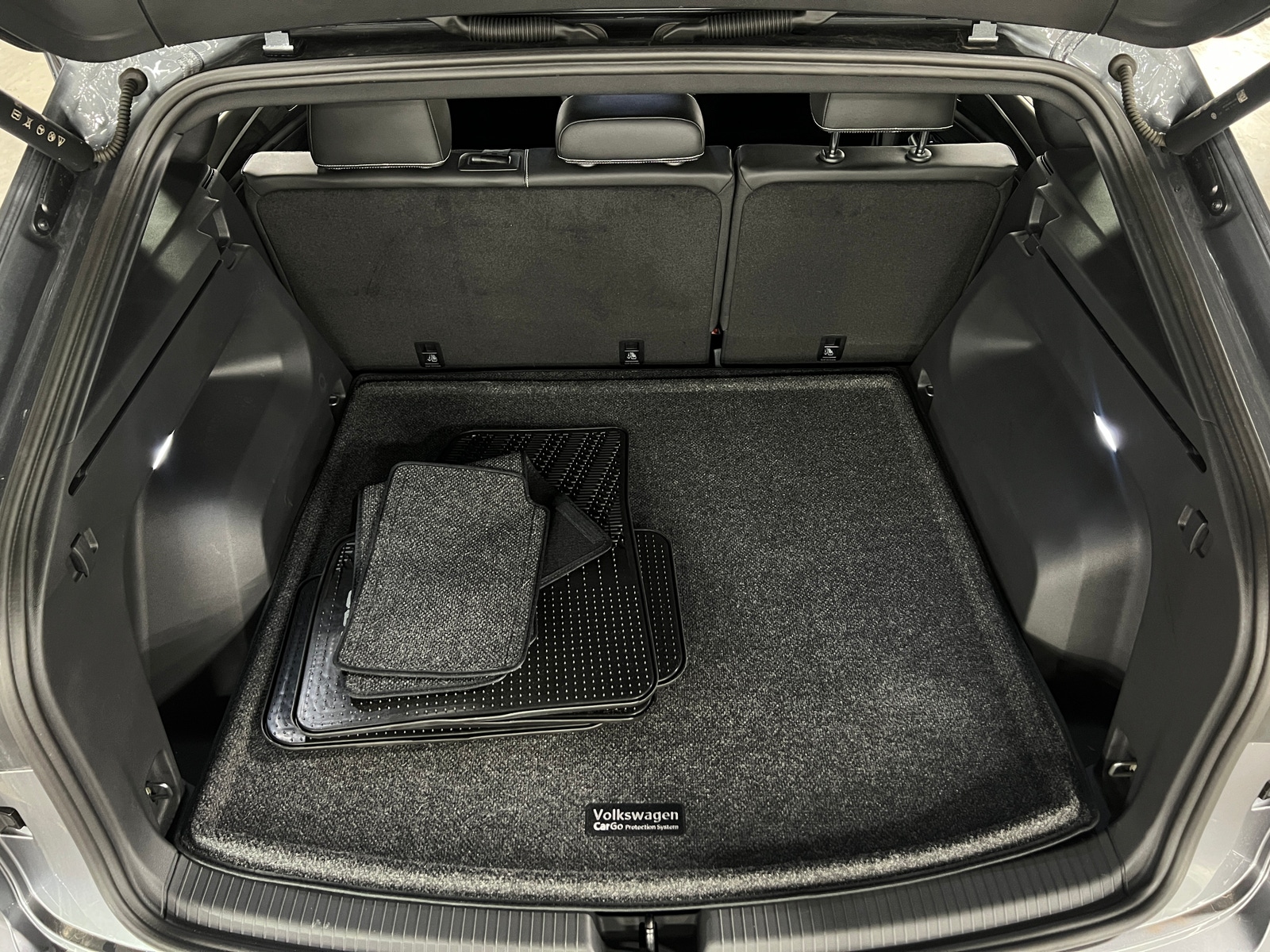 Thumbnail: 2025 Volkswagen Atlas - 6